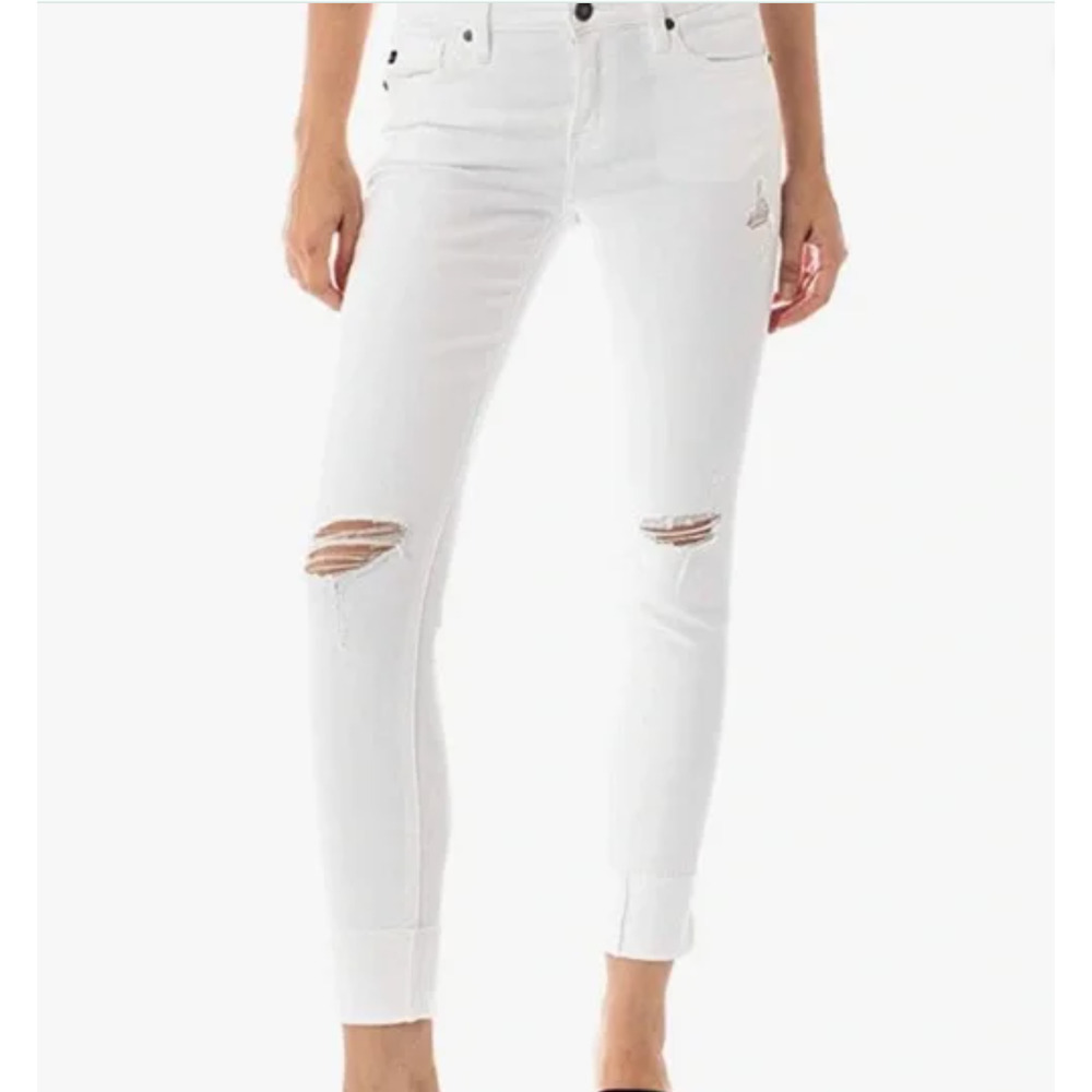 NEW Kancan Distressed Skinny in White - Size 3/25 NWT